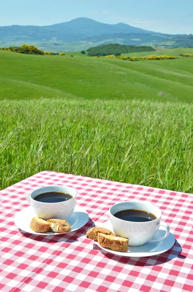 Koffie en cantuccini in Toscaanse — Stockfoto