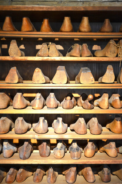 Vintage shoe lasts