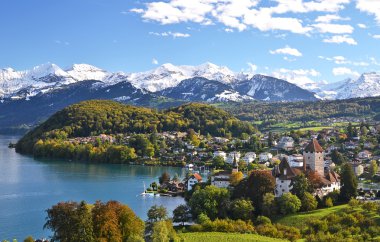güzel kale Spiez, İsviçre