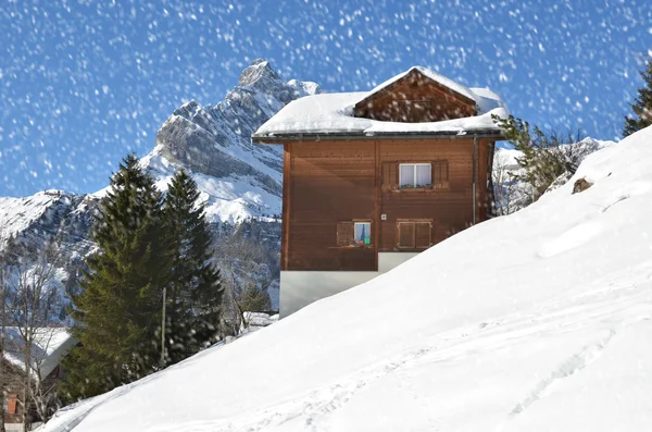 Braunwald, Zwitserland op winter — Stockfoto