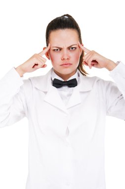 Caymak kadın laboratuarında ceket ve tai yakınındaki baş parmağınızla yay.