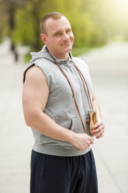 Etkin adam ile ip atlama uygun..