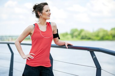 Çalışma dinleme müzik sonra istirahat kadın jogger uygun.