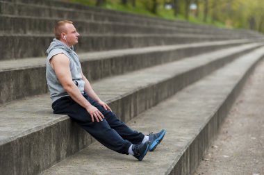 Etkin adam sonra çalışma müzik dinleme siting uygun.
