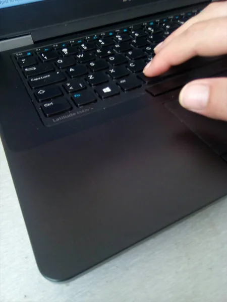 Man Working Laptop — Stock Photo, Image