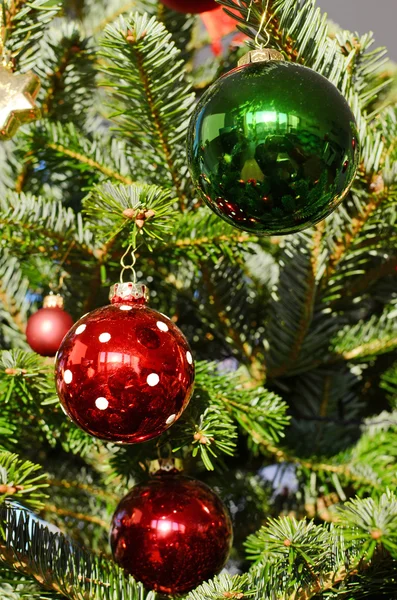 Toys on the Christmas tree — Stock Photo, Image