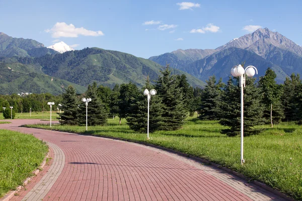 Parc du premier président du Kazakhstan Nazarbaïev — Photo