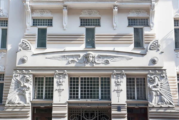 Fragmento de fachada del edificio — Foto de Stock