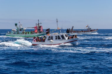 Virgen del Carmen deniz alayı (denizcilerin azizi)