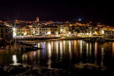 Calella içinde geceleri 
