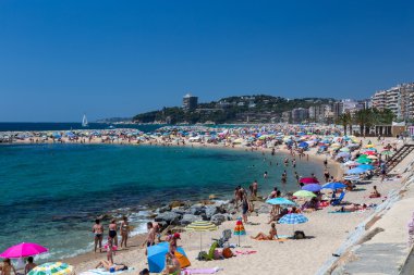 Kumsalda İspanya Costa Brava (Sant Antoni de Calonge)