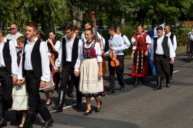 11 Eylül 2016'da geleneksel Macar hasat geçit töreni