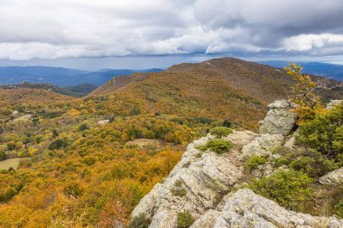 İspanyol dağı Montseny 'den sonbahar fotoğrafı, Santa fe del Montseny, Katalonya yakınlarından.