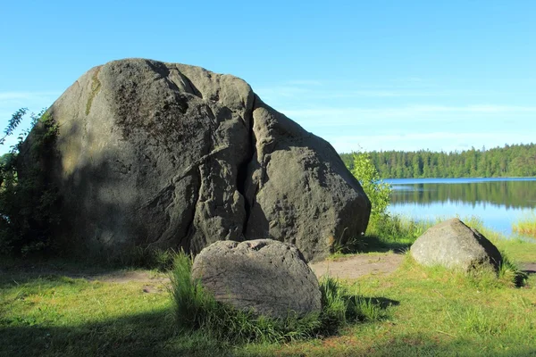 Glacial erratic boulders — Stock Photo, Image