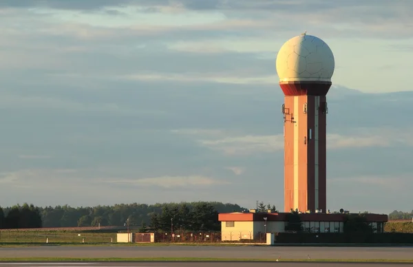 Torre di controllo del traffico aereo — Foto Stock