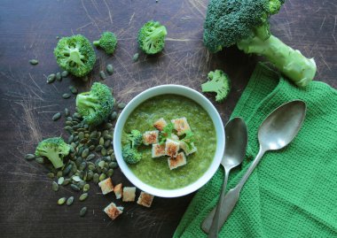 taze brokoli çorbası