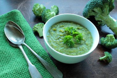 taze brokoli çorbası