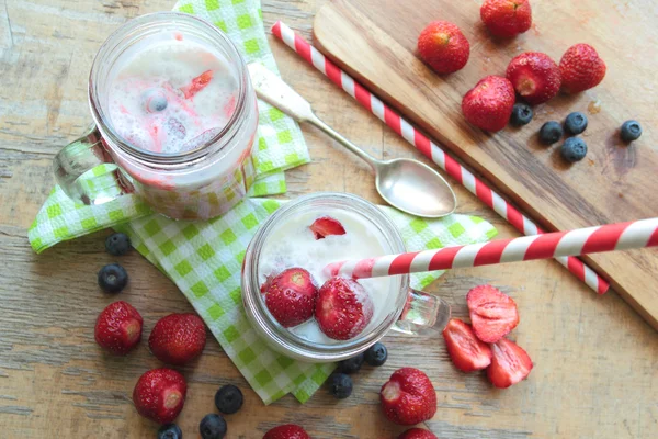 Strawberry milkshake — Fotografie, imagine de stoc