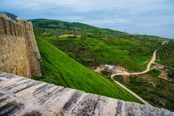 Крепкий Камень Древняя Стена Оборонительной Крепости Горах — стоковое фото