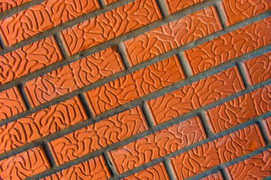 turuncu tuğla kaplama yeni bir bina