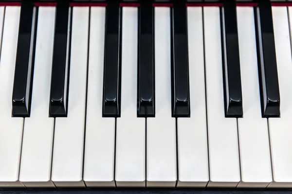 The piano keys — Stock Photo, Image