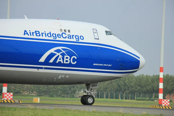 Amsterdam, The Netherlands - August 10 2015: VQ-BRH AirBridgeCar — Stock Photo, Image