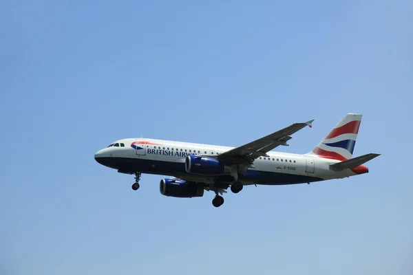 Amsterdam, Países Bajos - 12 de junio de 2015: G-EUOD British Airway — Foto de Stock