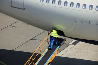 Havaalanında işleme Bagaj