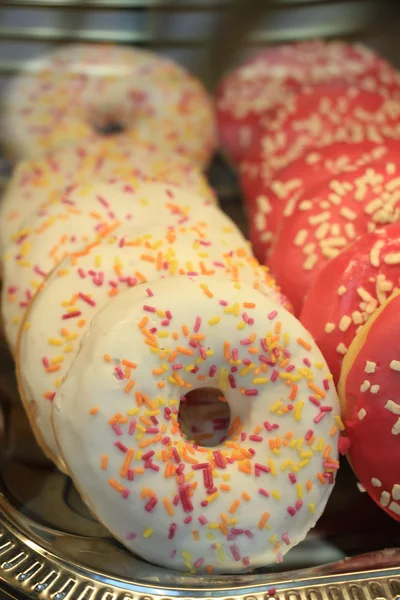 Rosado donas heladas — Foto de Stock