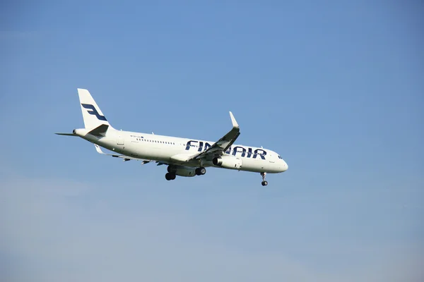 Amsterdam the Netherlands - May 6th 2016: OH-LZL Finnair Airbus — Stock Photo, Image