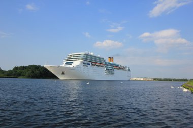 Velsen, Hollanda, 4 Haziran 2016: Costa Neo Romantica Tarih