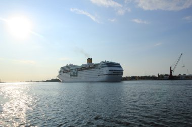 Velsen, Hollanda, 4 Haziran 2016: Costa Neo Romantica Tarih