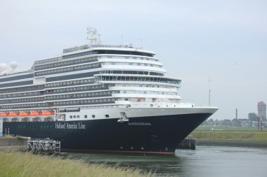 Velsen, Hollanda - Mayıs, 29 2016: Koningsdam