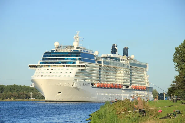 Velsen, Nederland - 6 augustus 2016: Celebrity Silhouette — Stockfoto