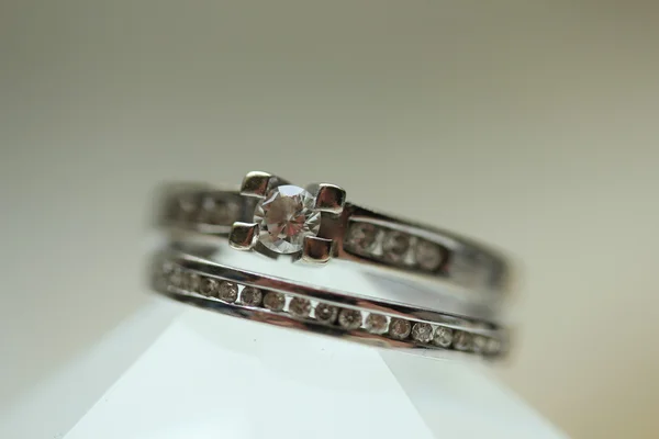 Diamond rings close-up — Stock Photo, Image