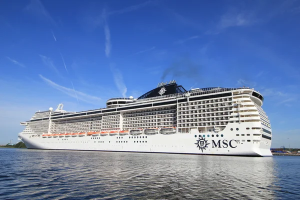 Velsen, Hollanda - 10th Eylül 2016: Msc Splendida