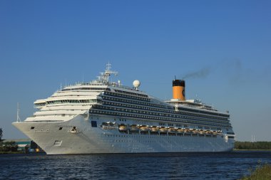 Velsen, Hollanda - 11 Haziran 2015: Costa Fortuna