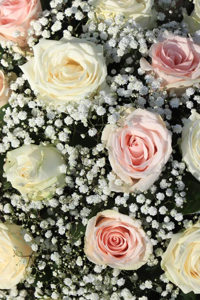 Composizione Floreale Nuziale Rose Rosa Bianche Mescolate Con Gypsophila — Foto Stock