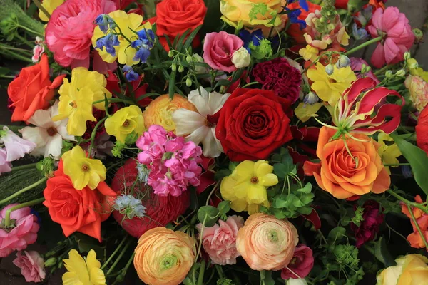 Gemengde Lente Boeket Verschillende Felle Kleuren — Stockfoto