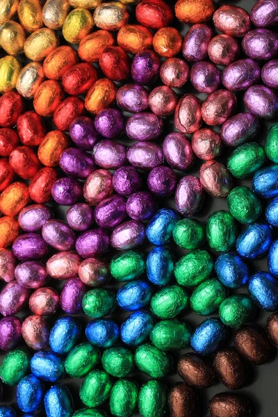 Group Foil Wrapped Chocolate Easter Eggs Rainbow Colors — Stock Photo, Image