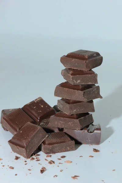 Barra Chocolate Negro Roto Trozos Oneven —  Fotos de Stock