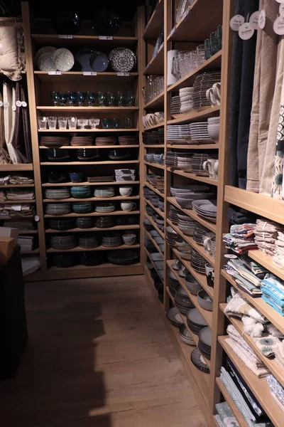 Moulins France September 2021 Maisons Monde Retail Display Dishware Crockery — 스톡 사진