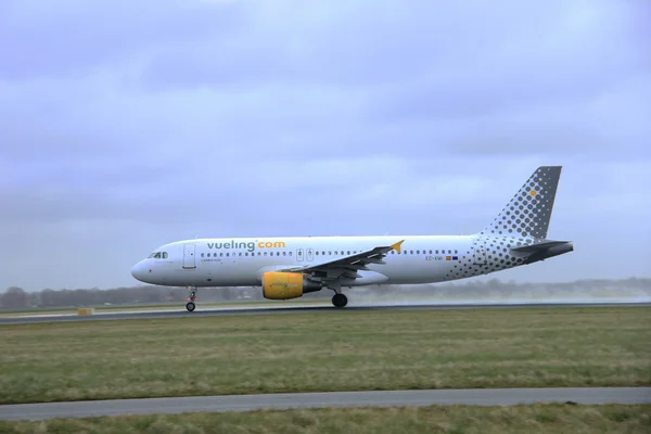 March, 27th 2015, Amsterdam Schiphol Airport EC-KMI Vueling Airb — Stock Photo, Image