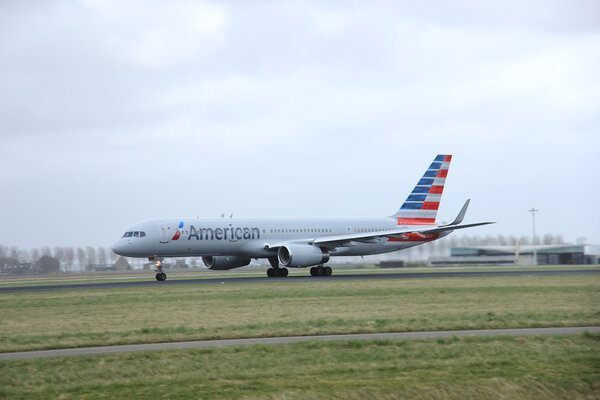 27 марта 2015 года, Амстердам Аэропорт Схипхол N205UW American Ai
