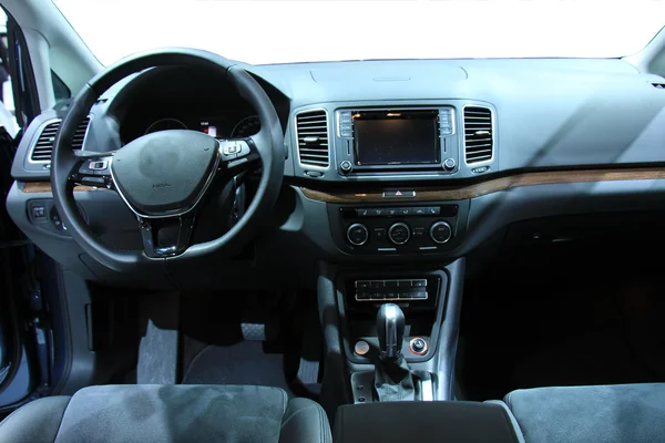 Interior del coche moderno —  Fotos de Stock