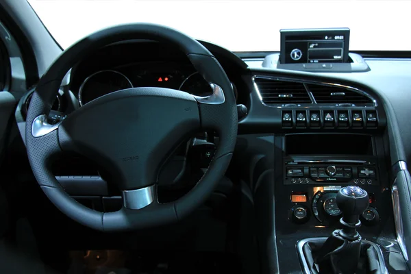 Moderne auto-interieur — Stockfoto