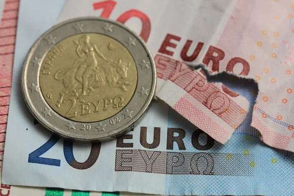 Torn euro note — Stock Photo, Image