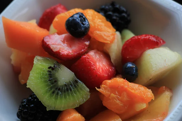 Ensalada de frutas frescas — Foto de Stock