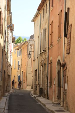 Provence caddesi