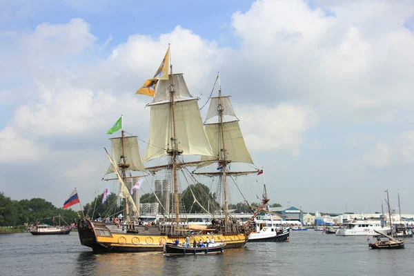 Velsen, Nederländerna - augusti 19 2015: Segla Amsterdam 2015 — Stockfoto